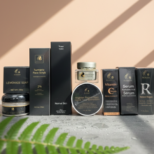 Pigmentation & Dark spots: Brightening Combo#9: (Lemonade soap,Brightening face cream, Toning Night Cream, Toner,Turmeric Clay Mask ,Face Scrub, Vitamin C, Retinol, Hyaluronic Acid Serum) (For normal to combination)